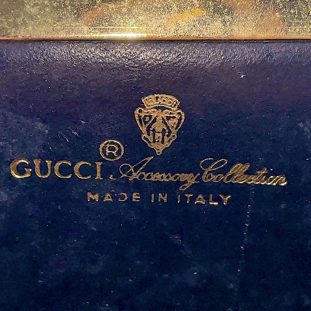 GUCCI GG Supreme Kiss Lock Navy Blue Monogram Coin Purse Change Wallet - Picture 3 of 9